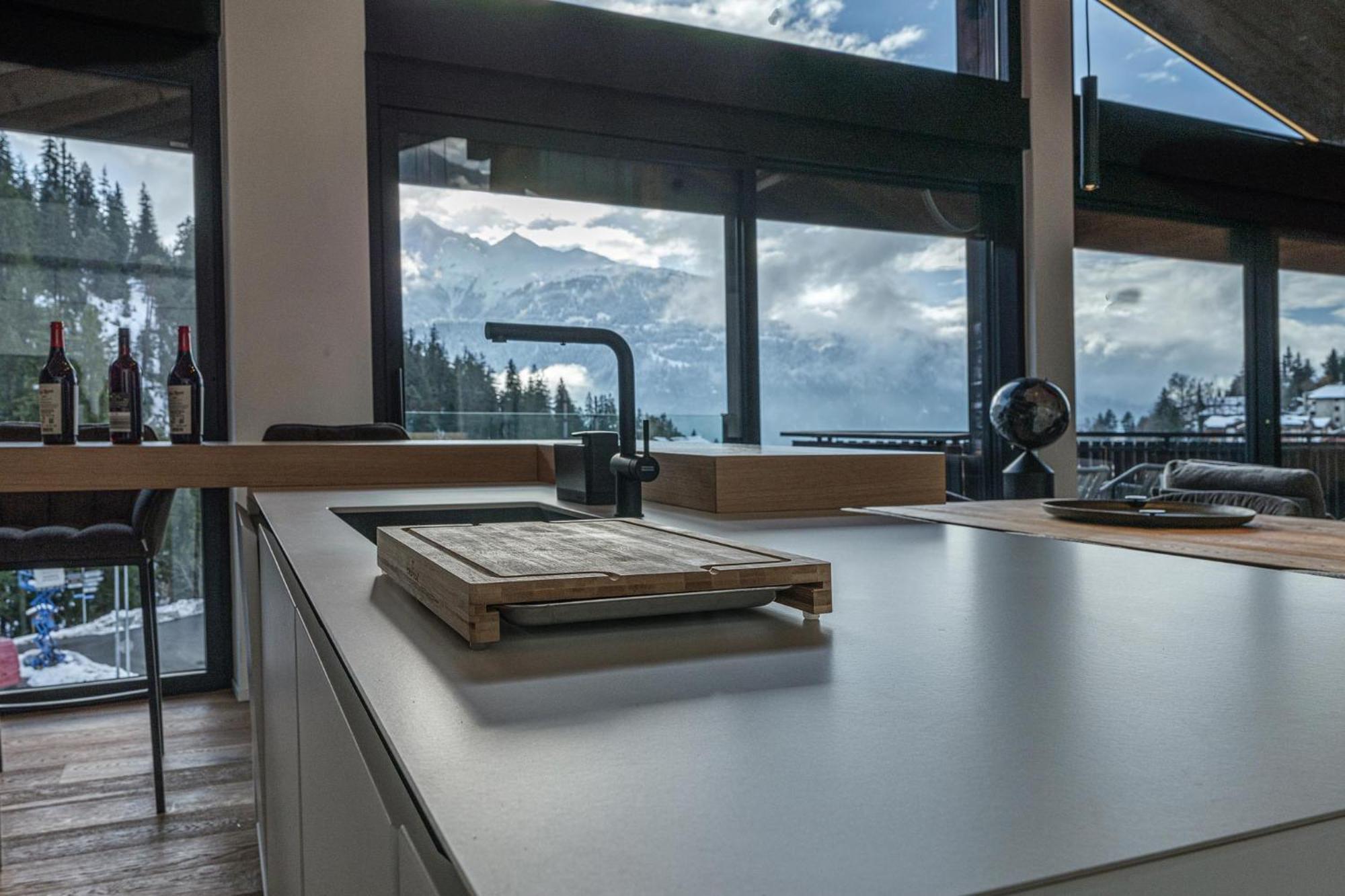 Black Summit Boutique Resort Лаакс Екстериор снимка
